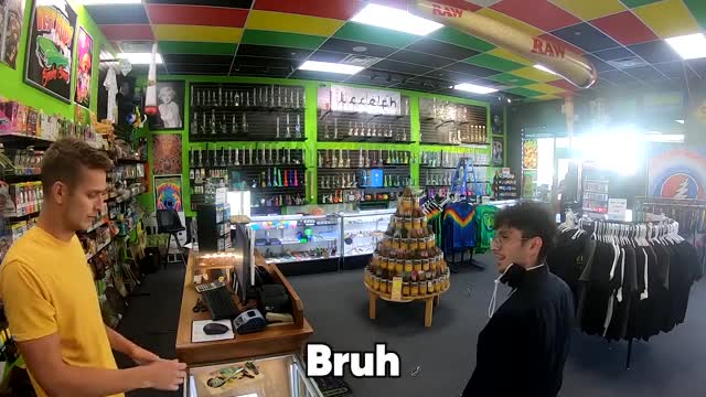 Ridiculous_Smoke_Shop_Employee